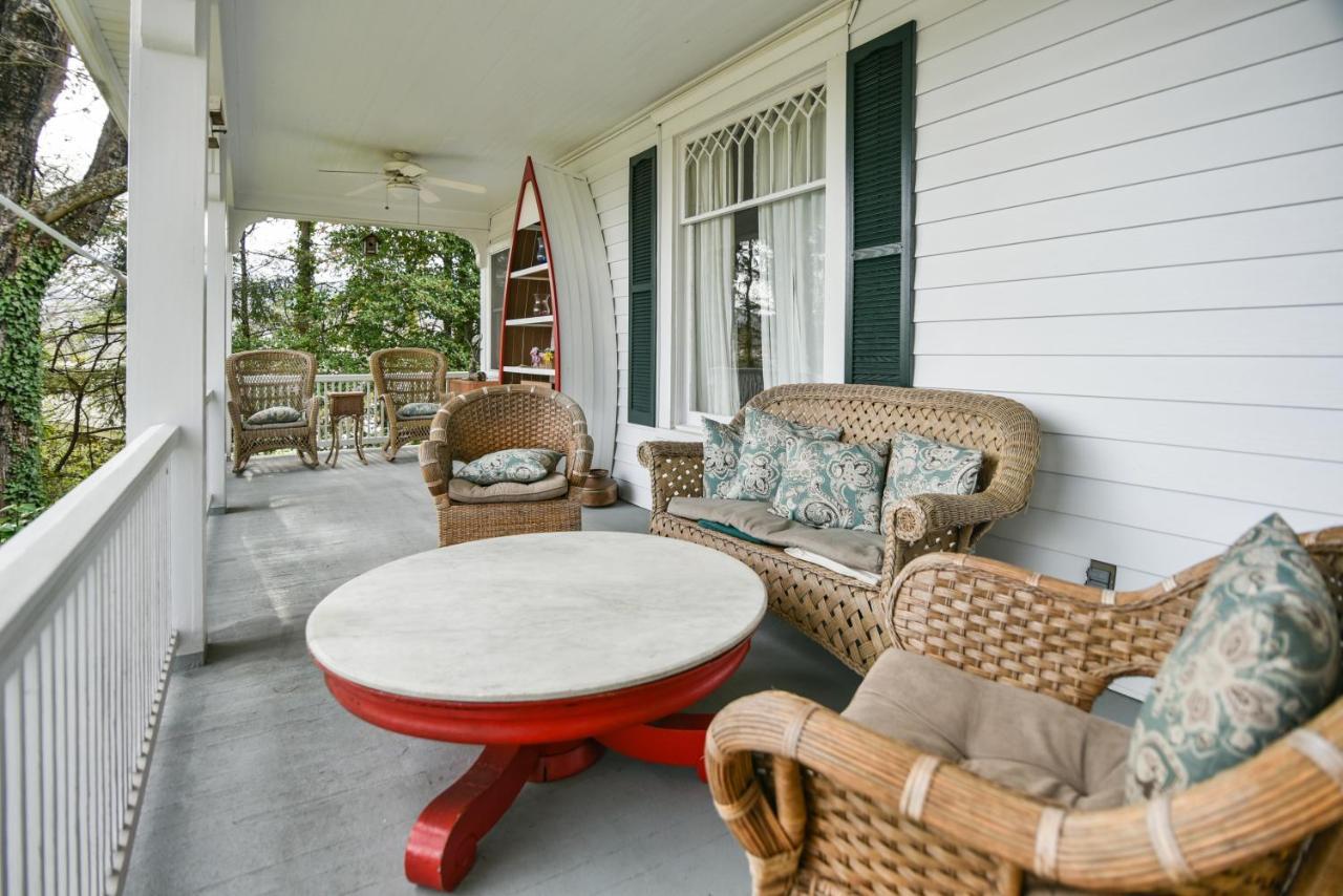 Love Lane Bed & Breakfast Waynesville Exterior photo