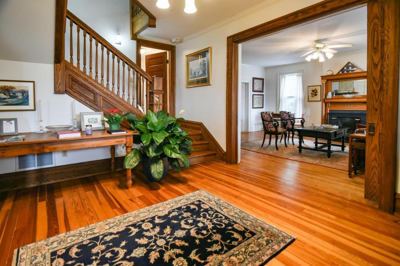 Love Lane Bed & Breakfast Waynesville Exterior photo